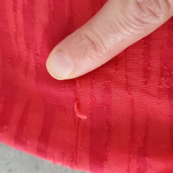 Workout top - Picture 5 of 5